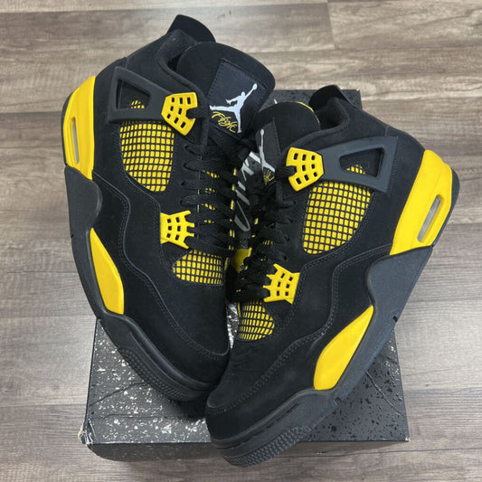 Jordan 4 Thunder