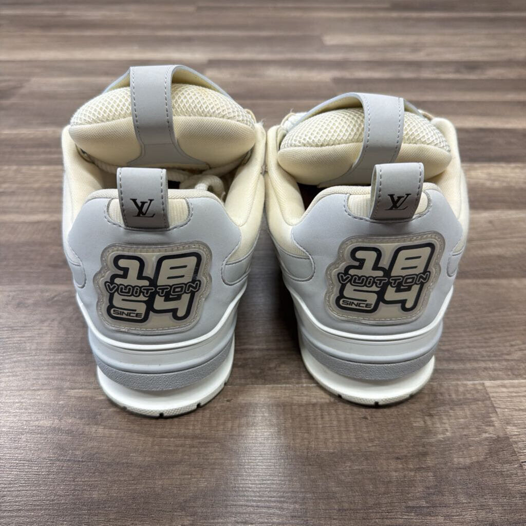 Louis Vuitton skate white grey (no box)