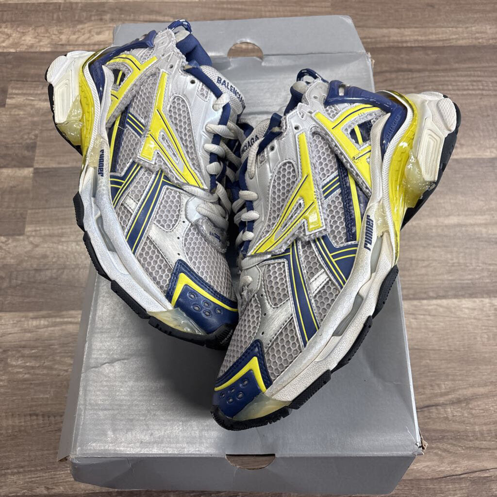 Balenciaga runner blue yellow