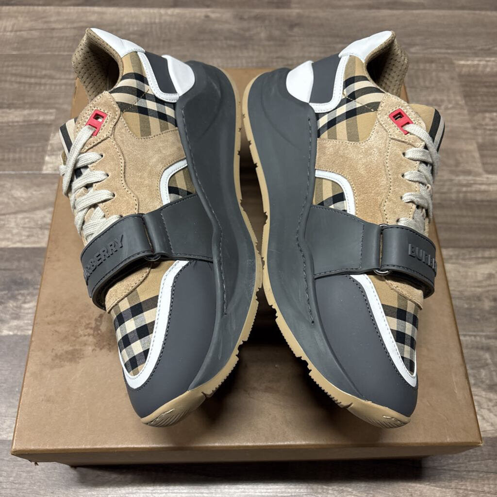 Burberry Ramsey brown