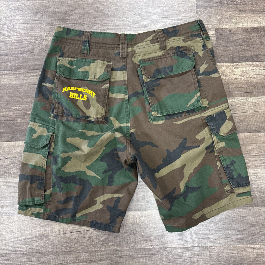 Raspberry Hills Camo shorts