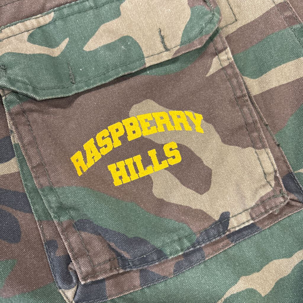 Raspberry Hills Camo shorts