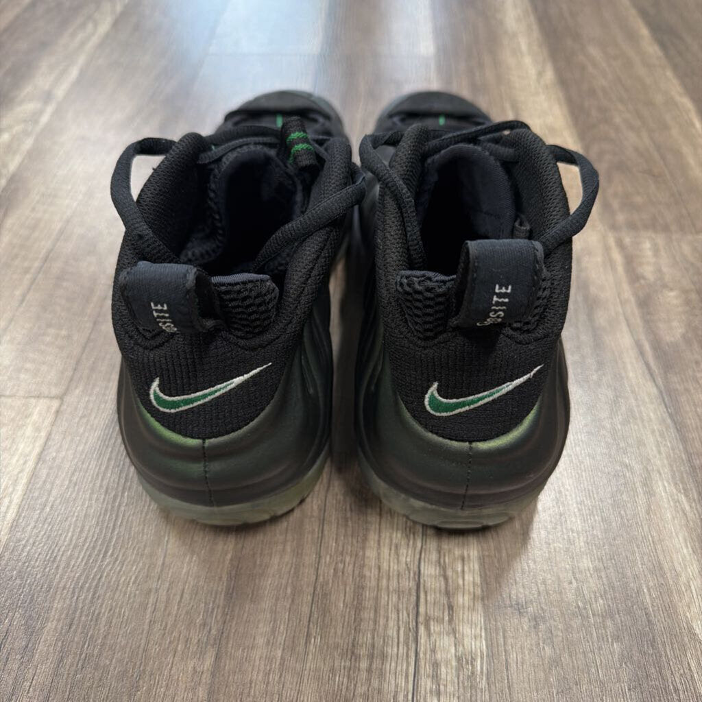 Nike Foamposite Pine Green
