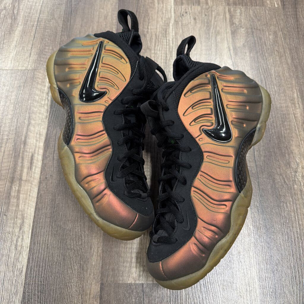 Nike Foamposite Gym Green