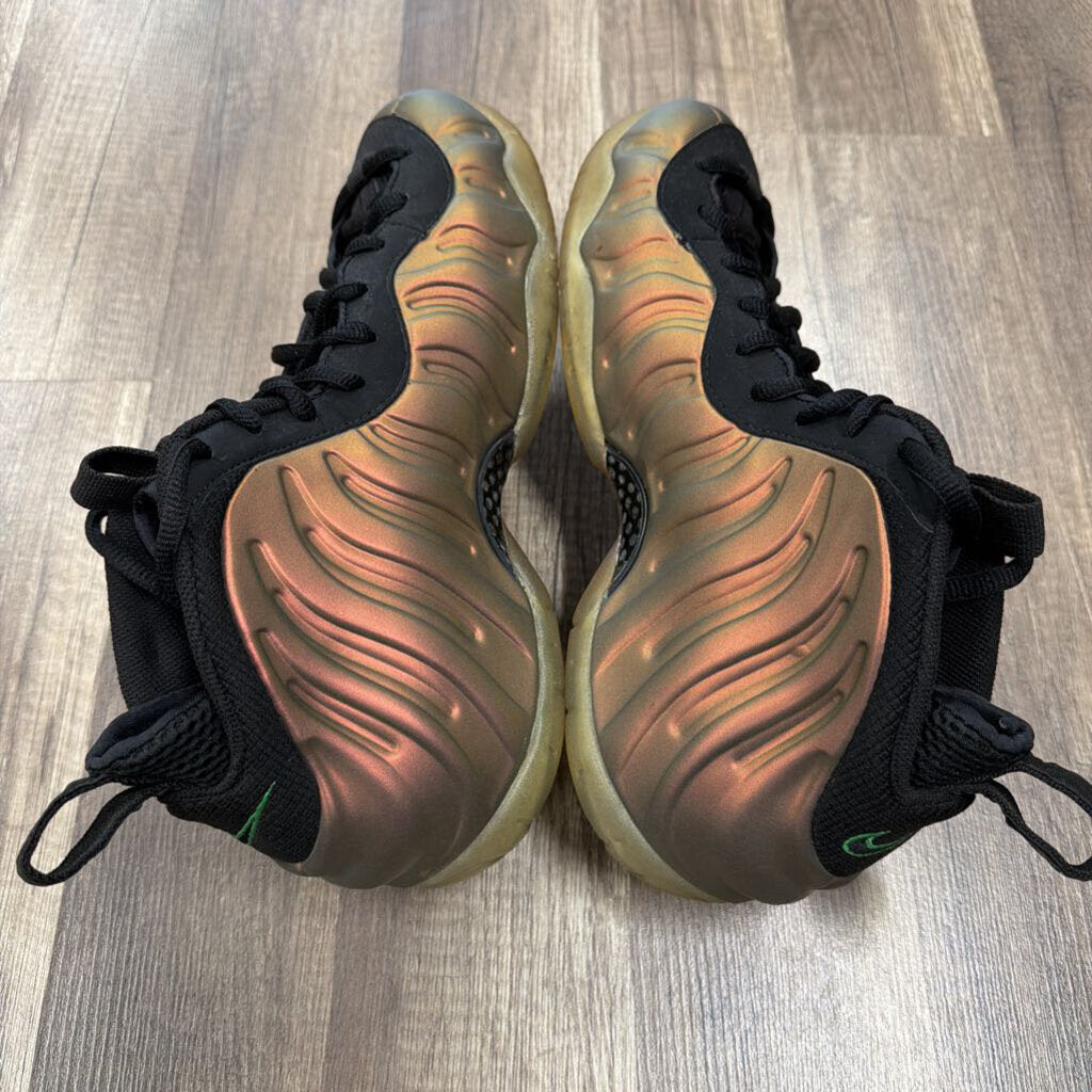 Nike Foamposite Gym Green