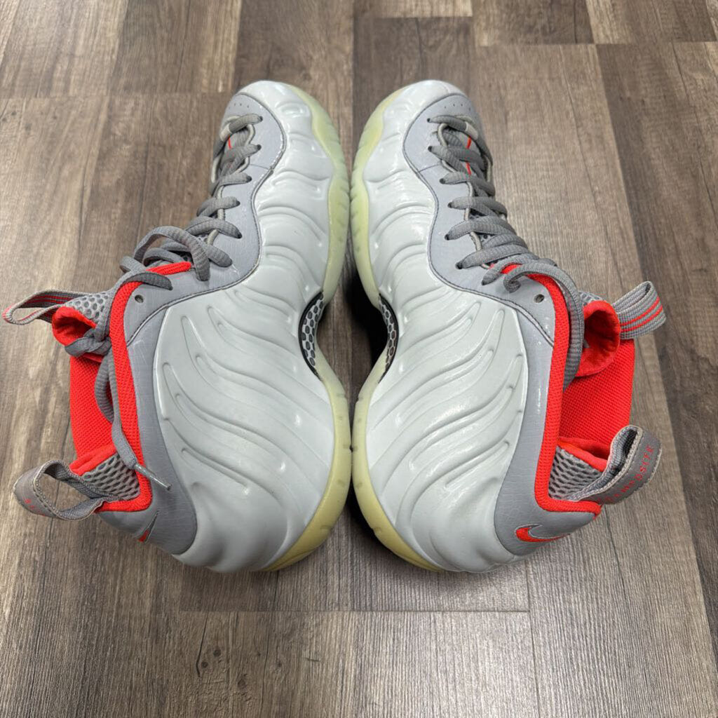 Nike Foamposite Platinum Yeezy
