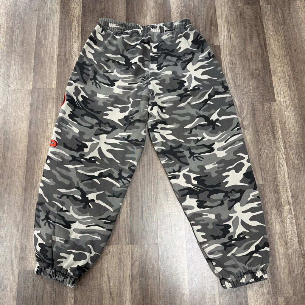 Raspberry Hills Snow Camo Sweats