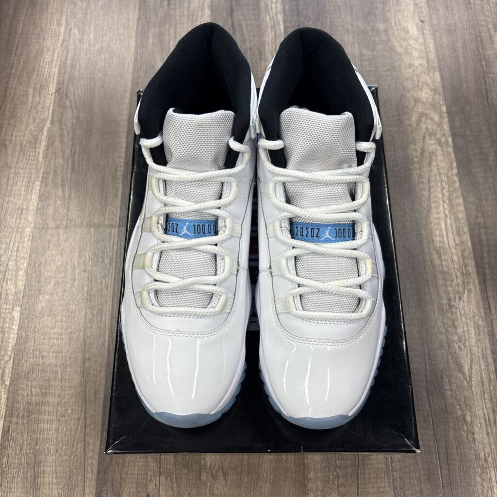 Jordan 11 Legend Blue