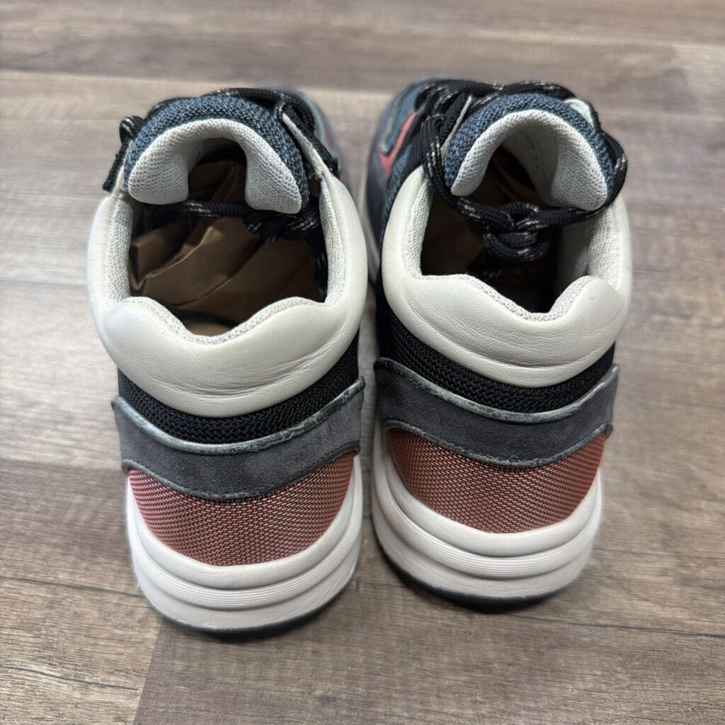 Chanel Trainer grey pink (NO BOX)
