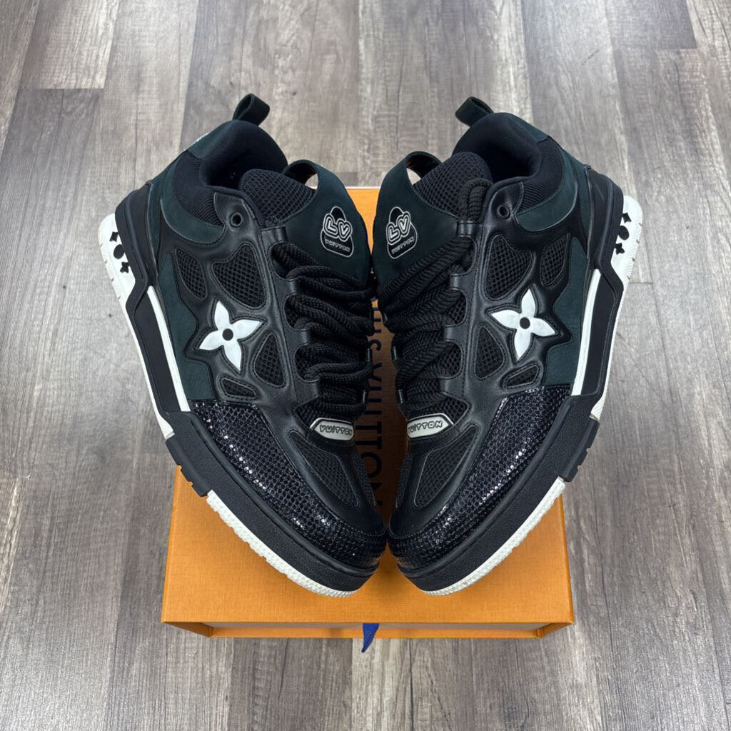 Louis Vuitton Skate Black White