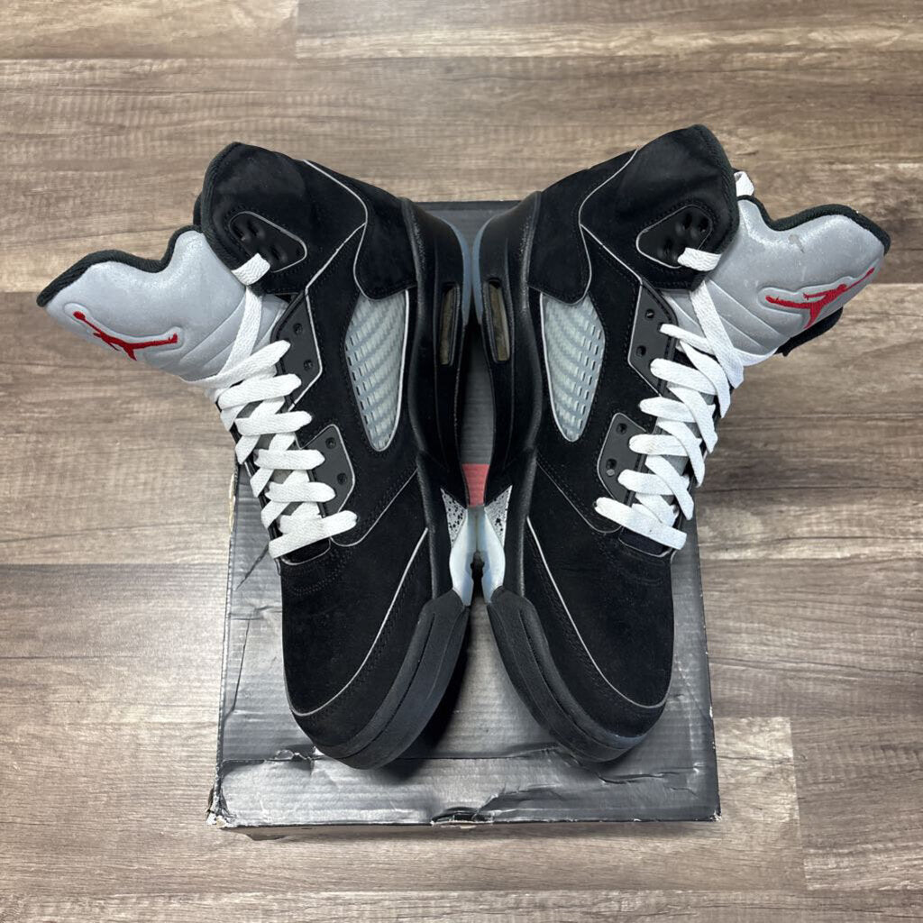 Jordan 5 Metallic