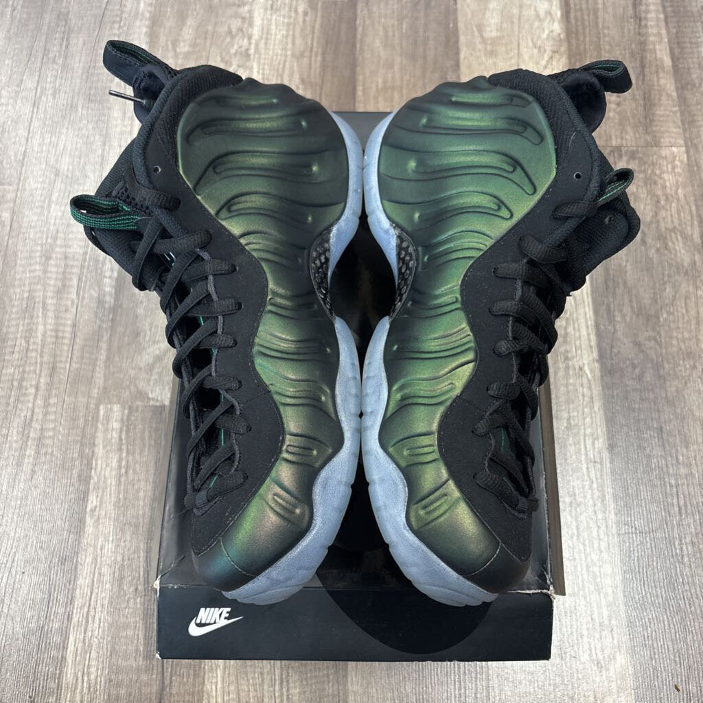 Nike foamposite pine green