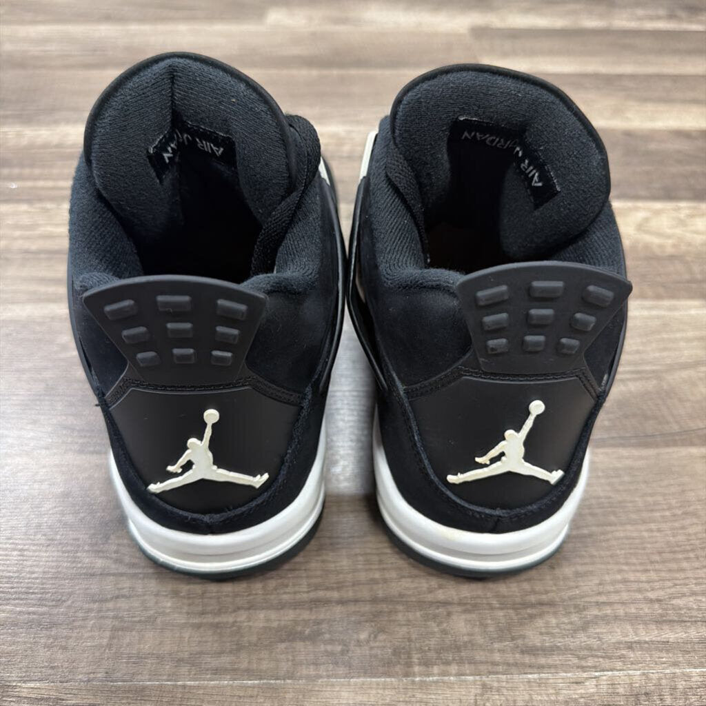 Jordan 4 White Thunder