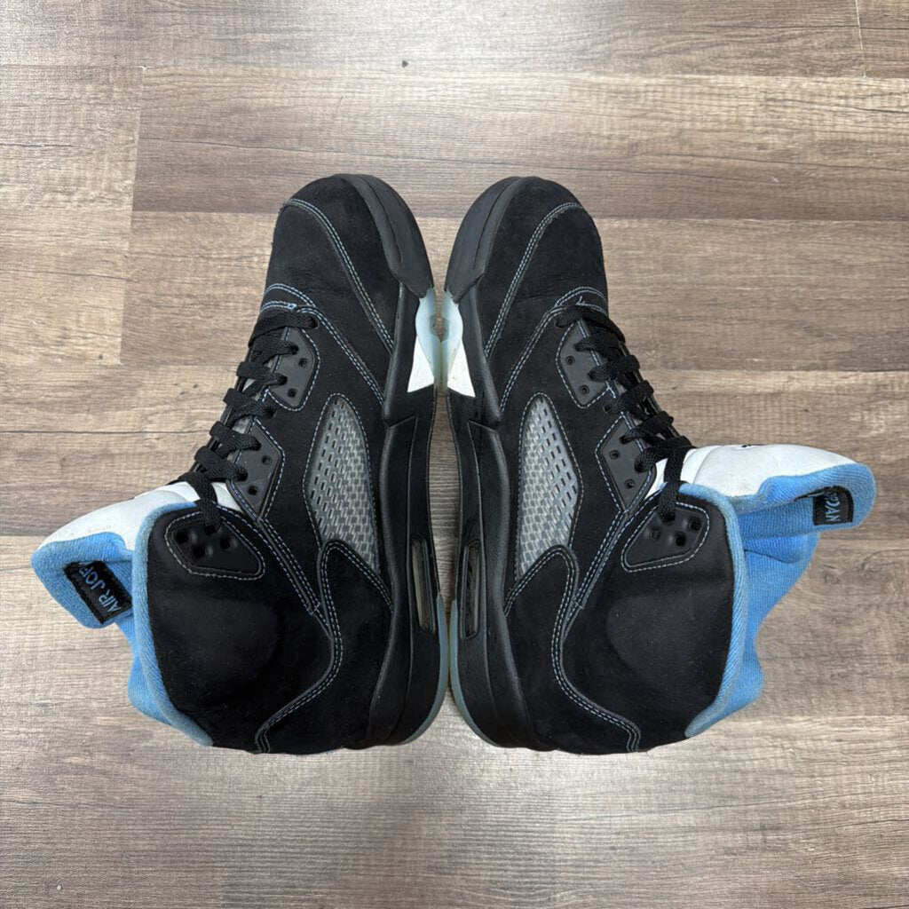 Jordan 5 Black UNC