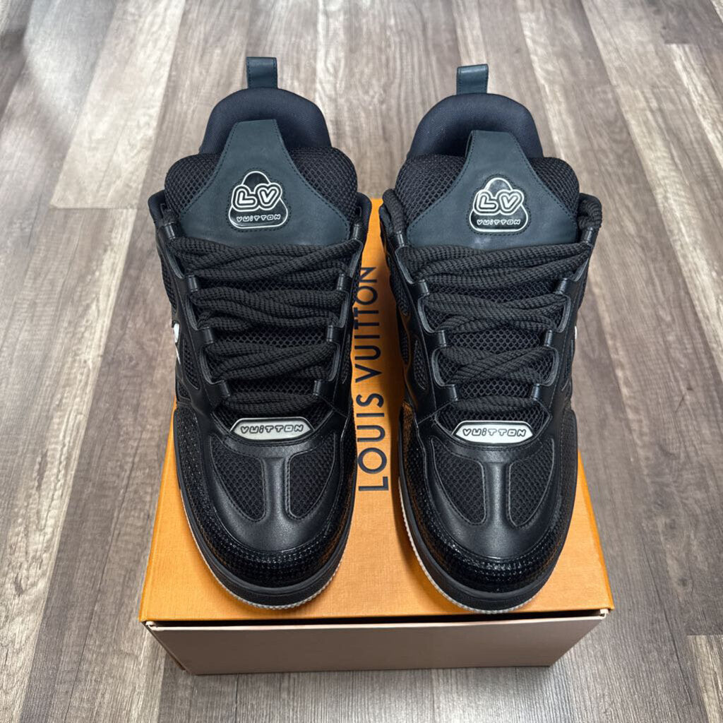 Louis Vuitton skate black white