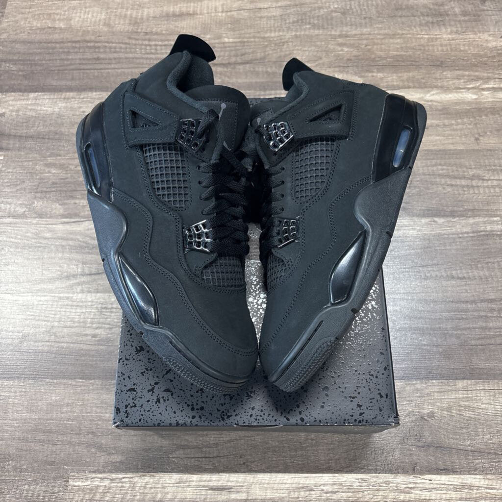 Jordan 4 black cat