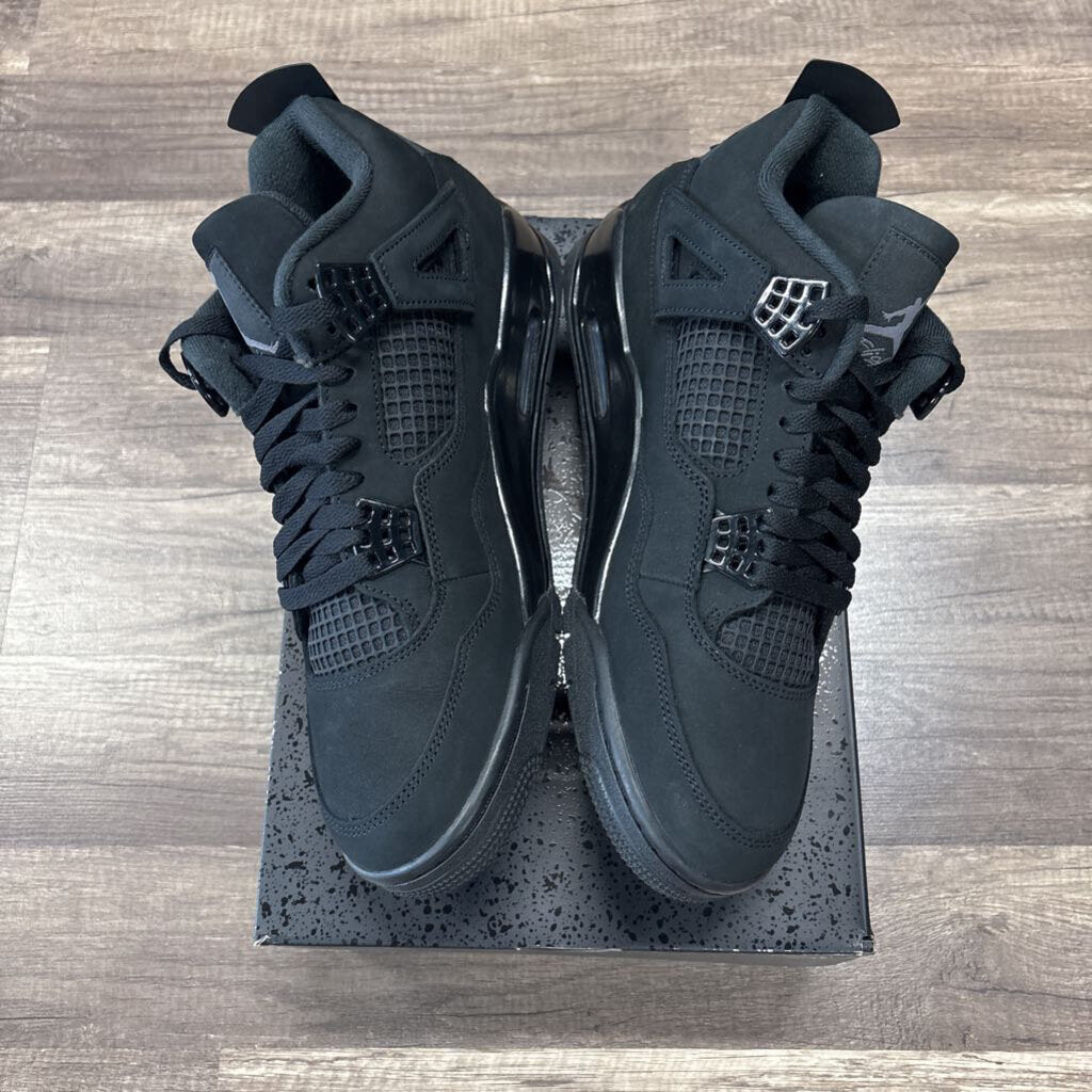 Jordan 4 black cat