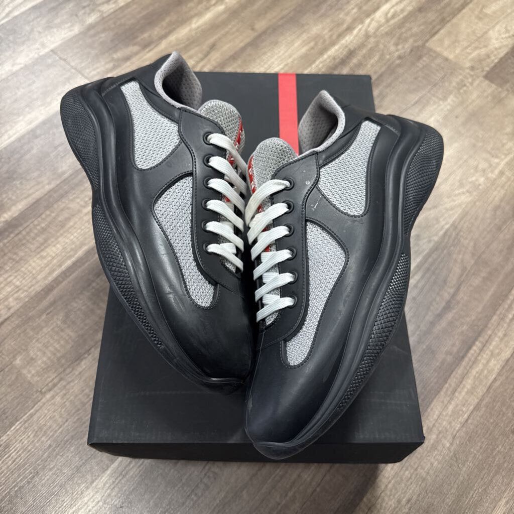 Prada Rubber Cup Black