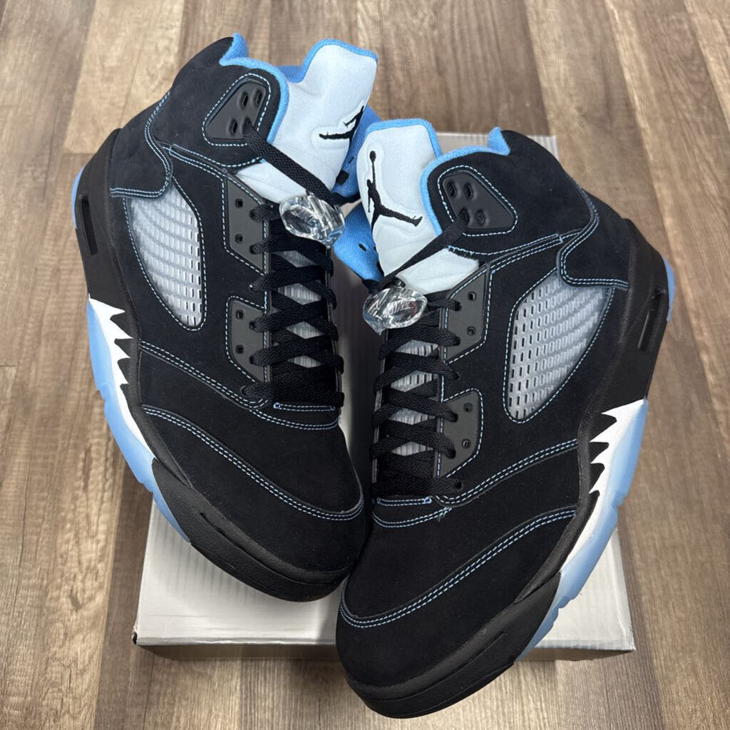 Jordan 5 Black UNC