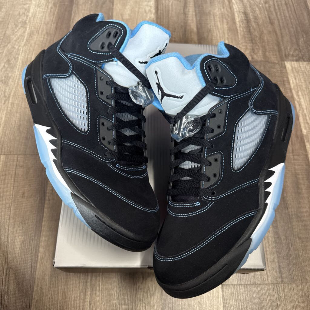 Jordan 5 Black UNC