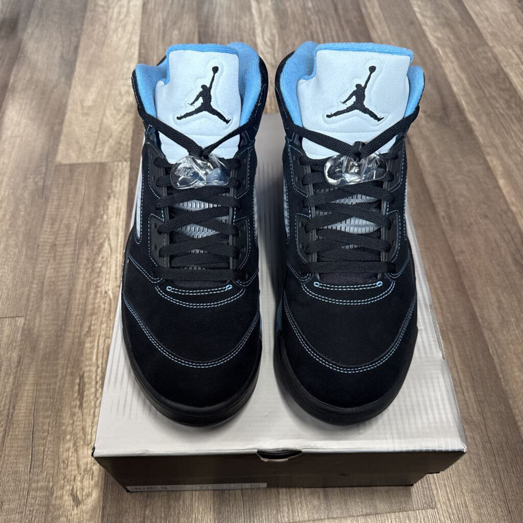 Jordan 5 Black UNC