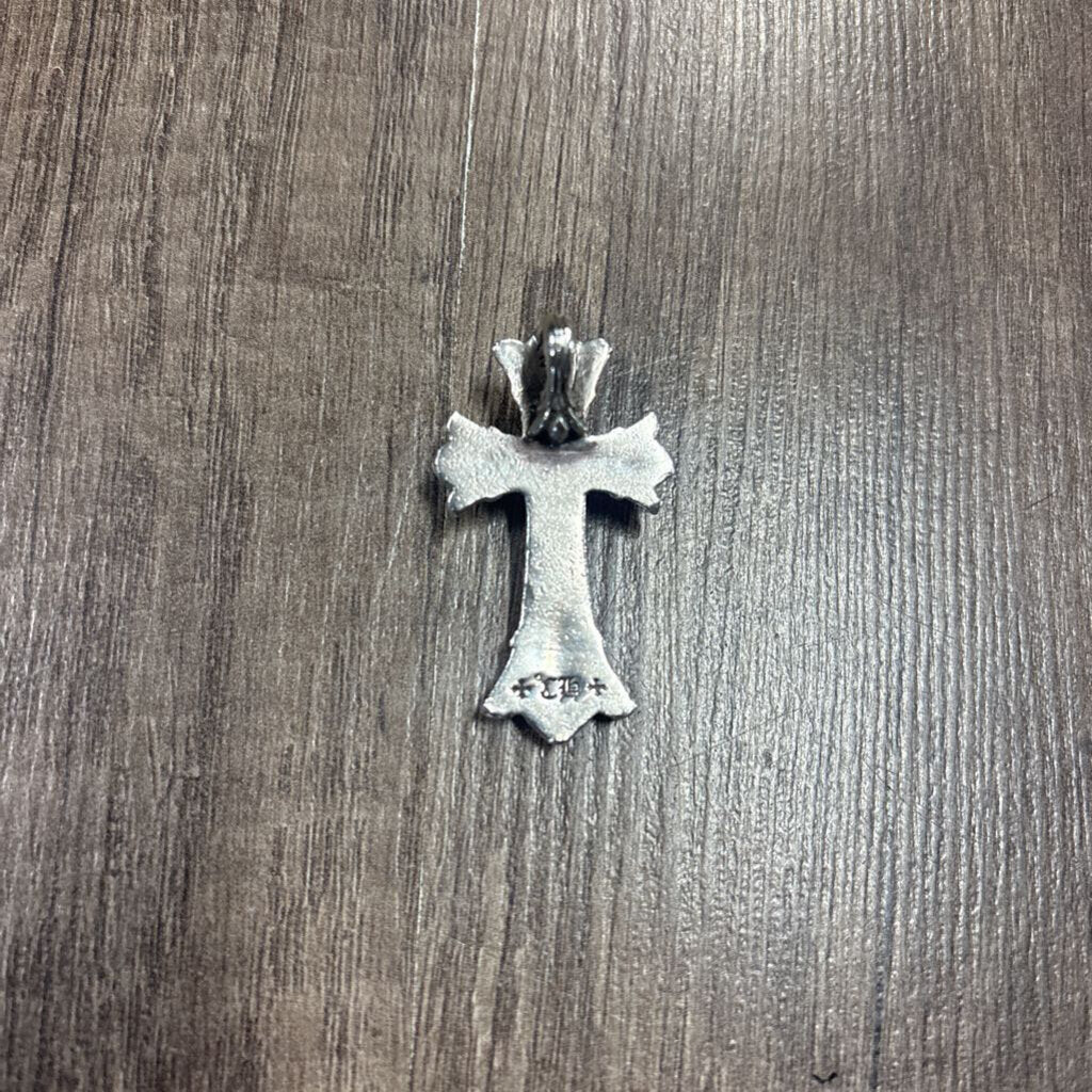 Chrom Hearts cross pendant