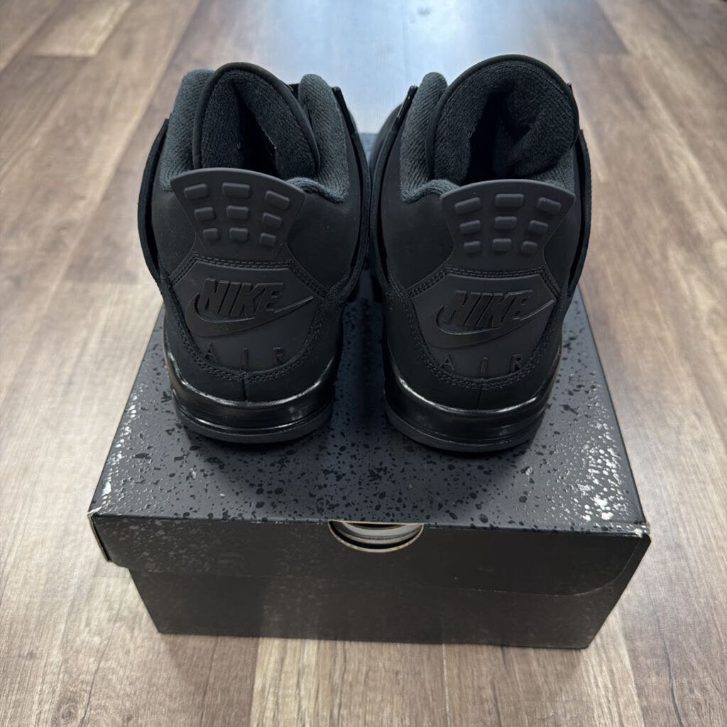 Jordan 4 Black Cat