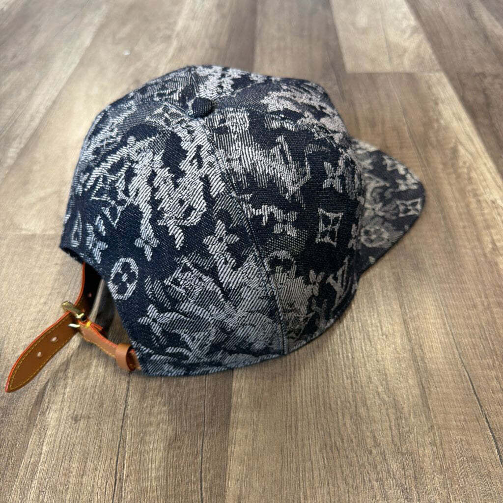 Louis Vuitton monogram jacquard hat blue
