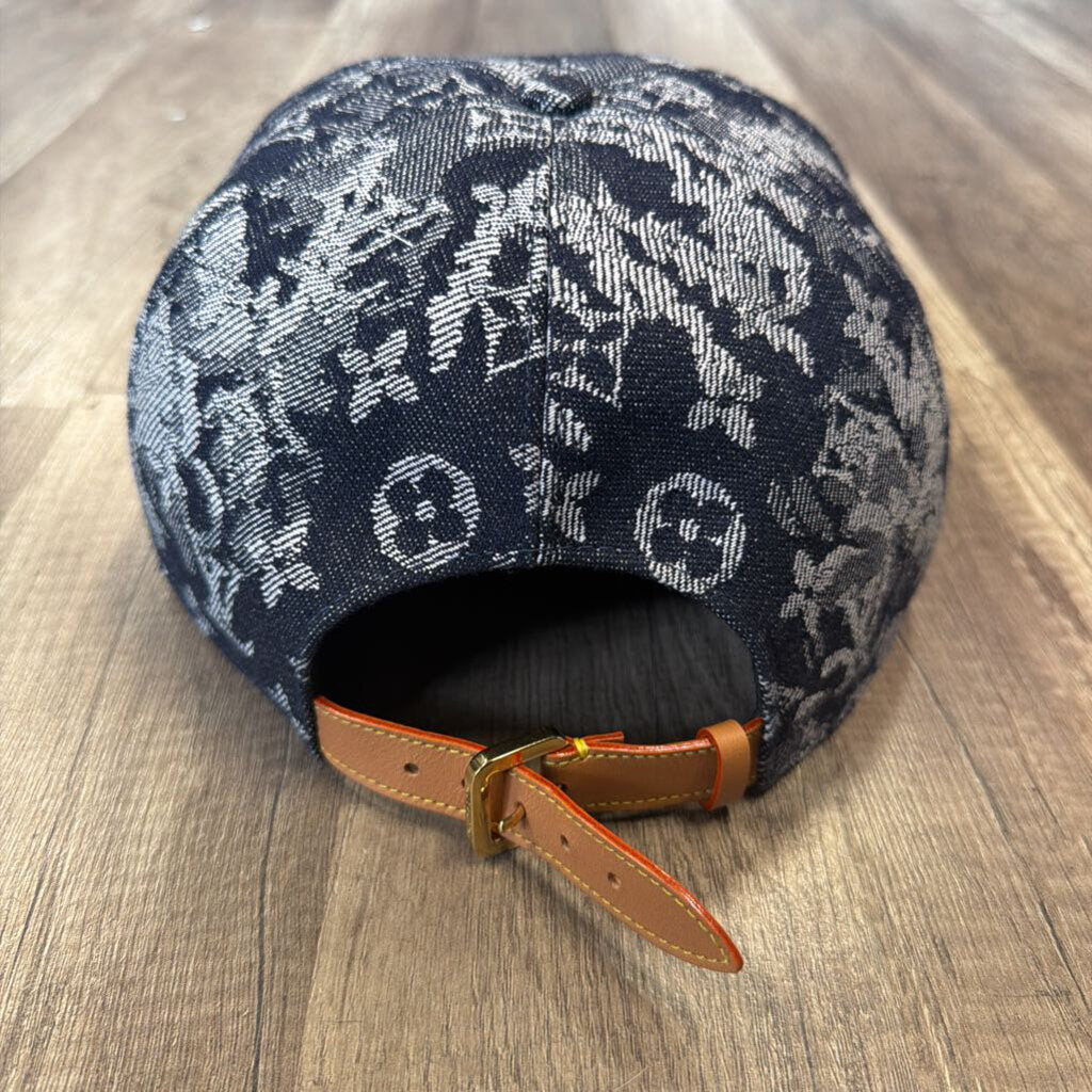 Louis Vuitton monogram jacquard hat blue