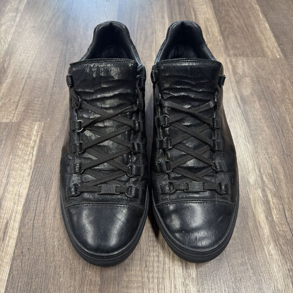 Balenciaga Area Low Top Black