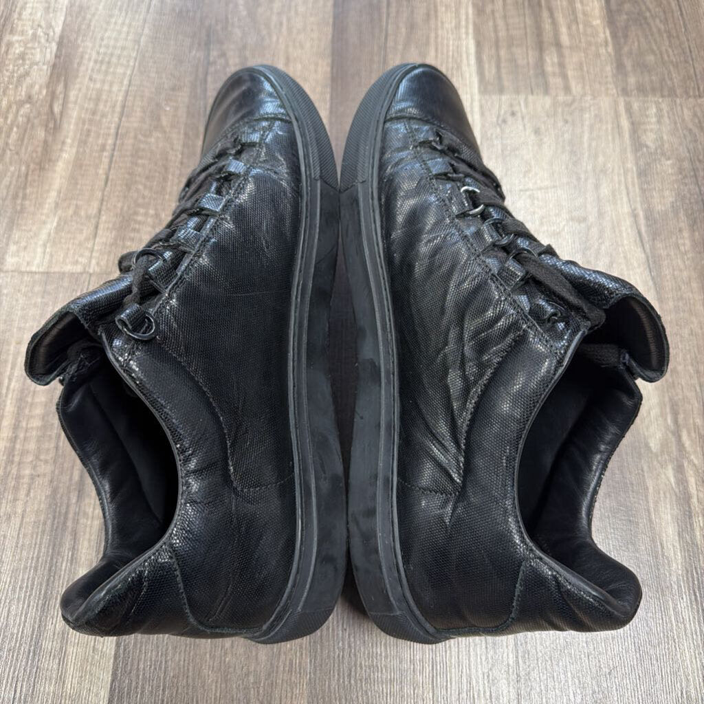 Balenciaga Area Low Top Black