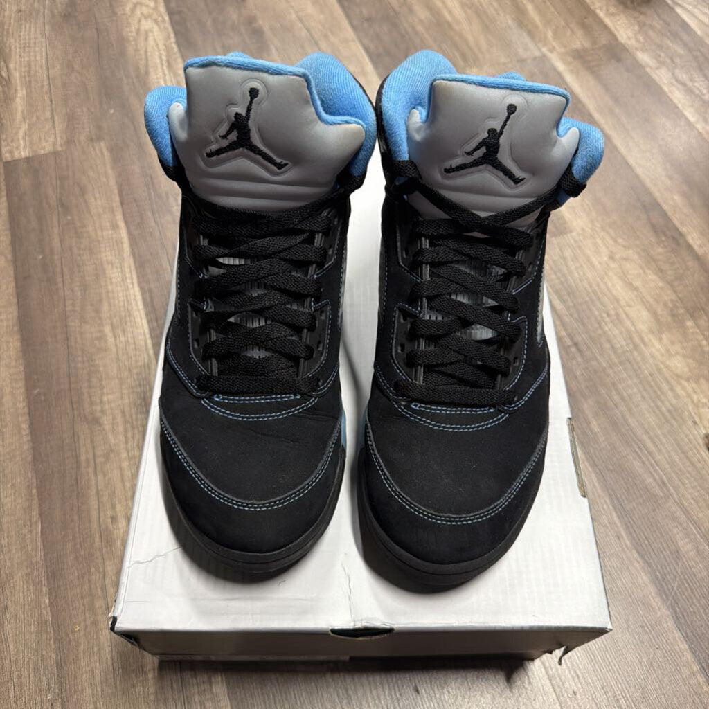Jordan 5 UNC