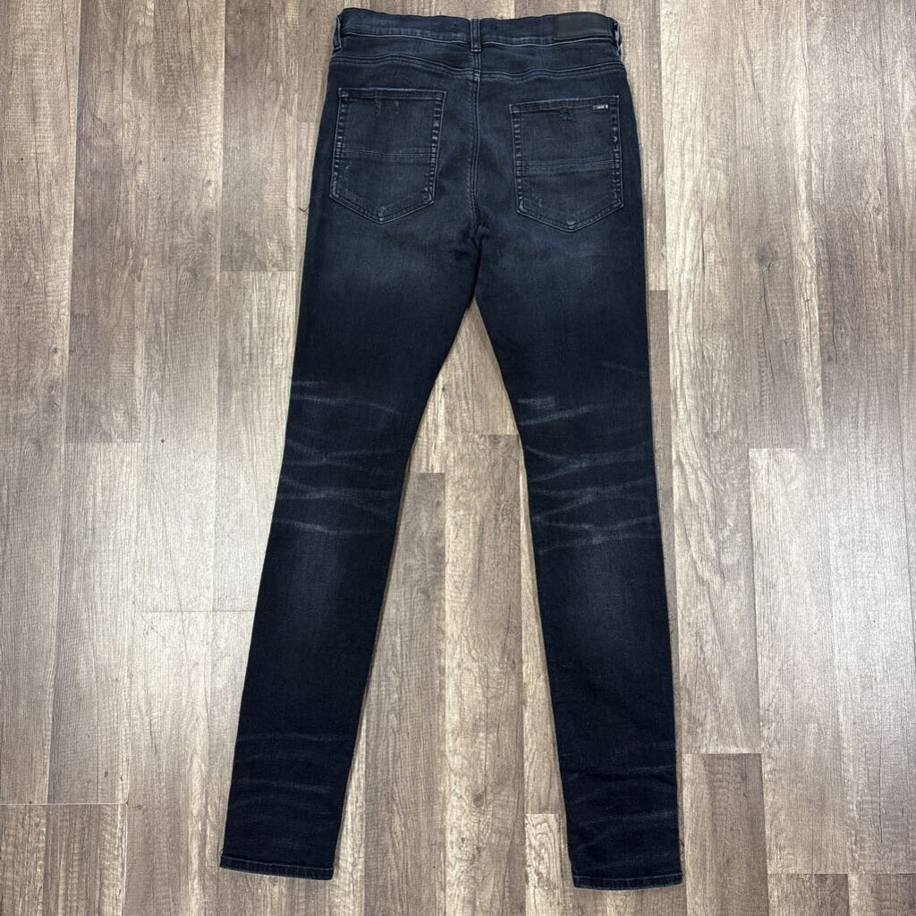 Amiri Jean Black Distressed