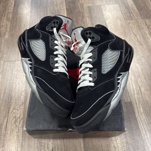 Jordan 5 Metallic