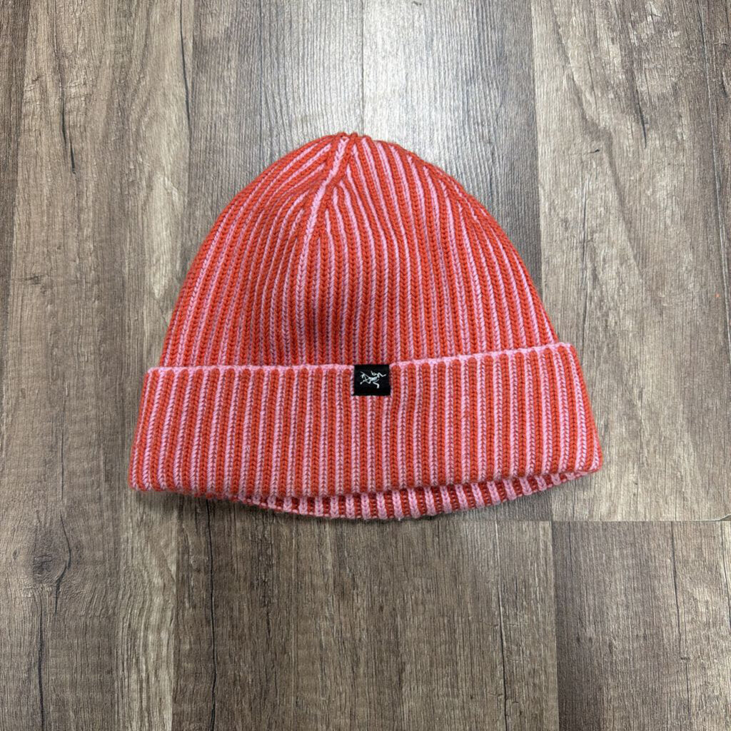 Arcteryx Beanie Red White