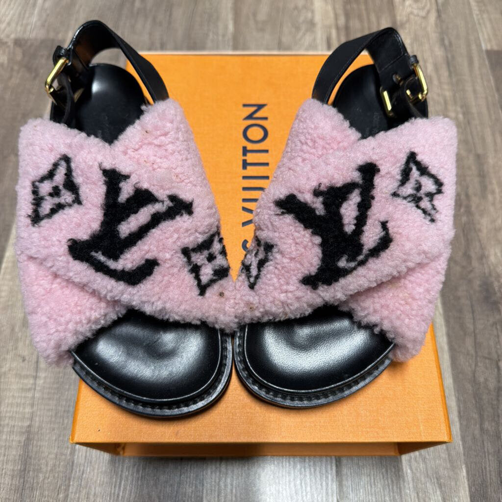 Louis Vuitton Pased Flat Comfort Sandal