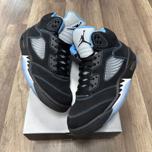 Jordan 5 UNC