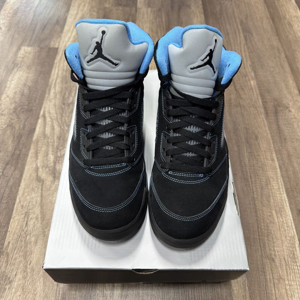Jordan 5 UNC