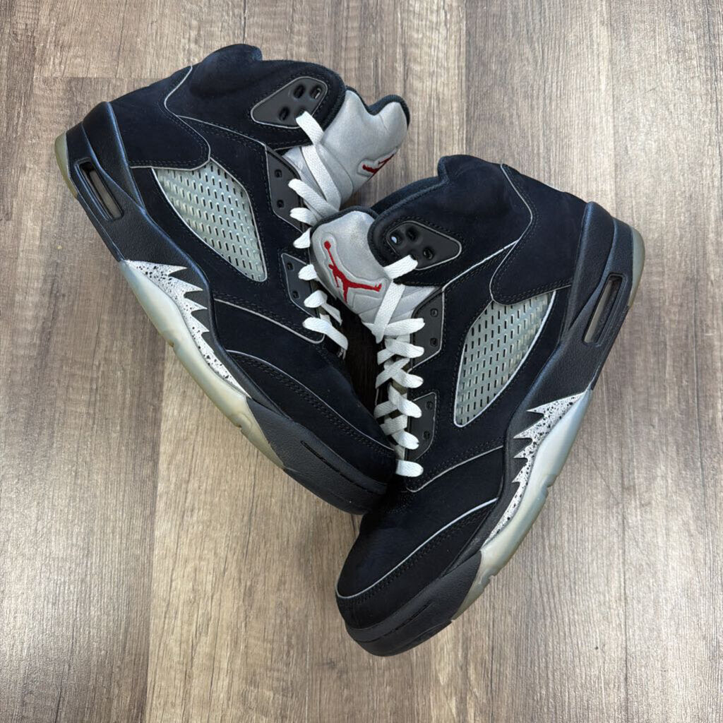 Jordan 5 Metallic