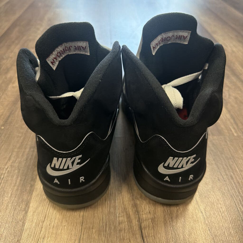 Jordan 5 Metallic