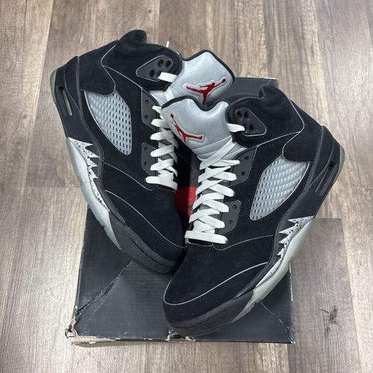 Jordan 5 Metallic