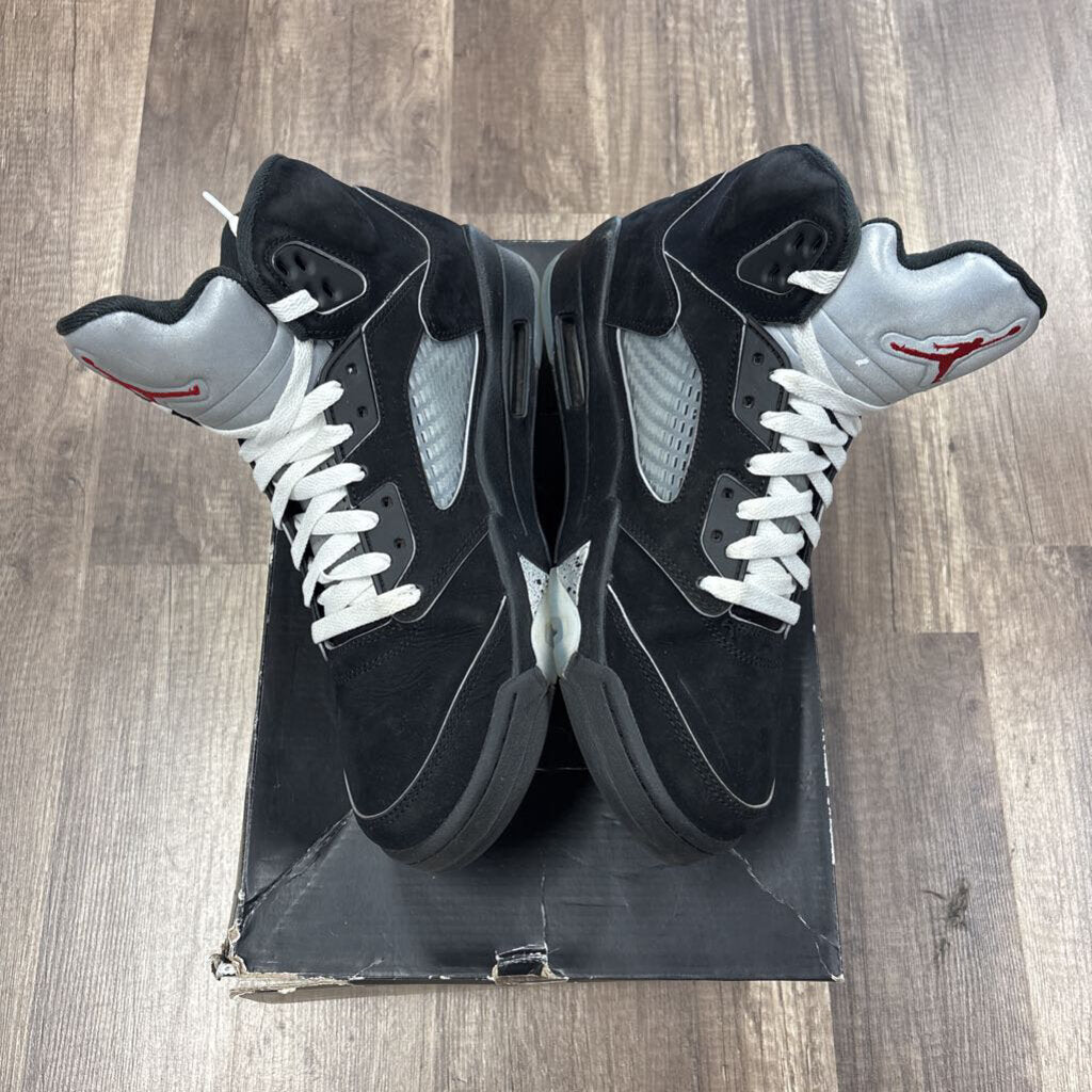 Jordan 5 Metallic