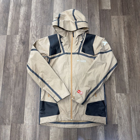 Columbia Titanium Nylon Jacket Khaki