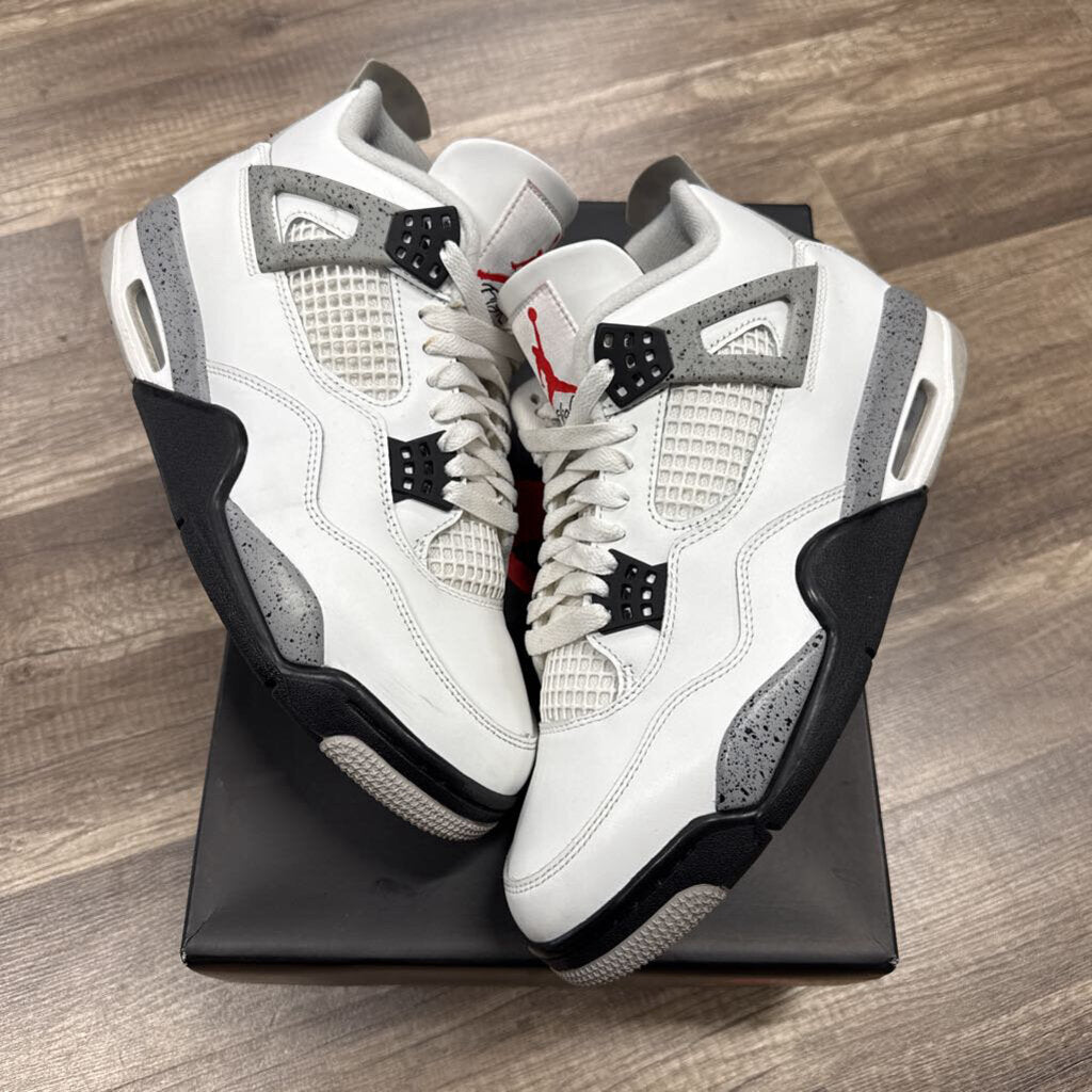Jordan 4 White cement