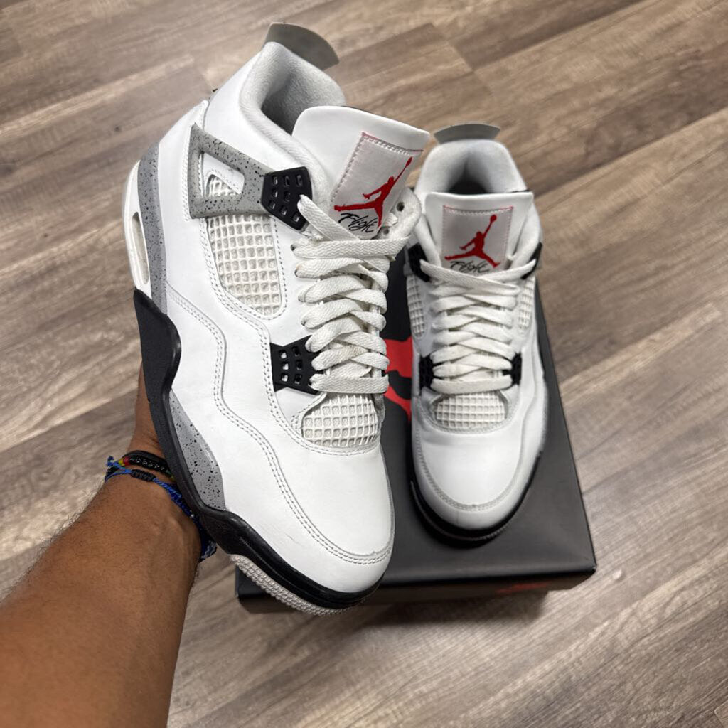 Jordan 4 White cement