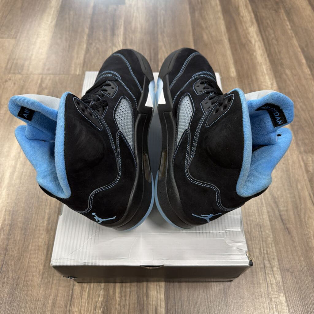 Jordan 5 Black UNC