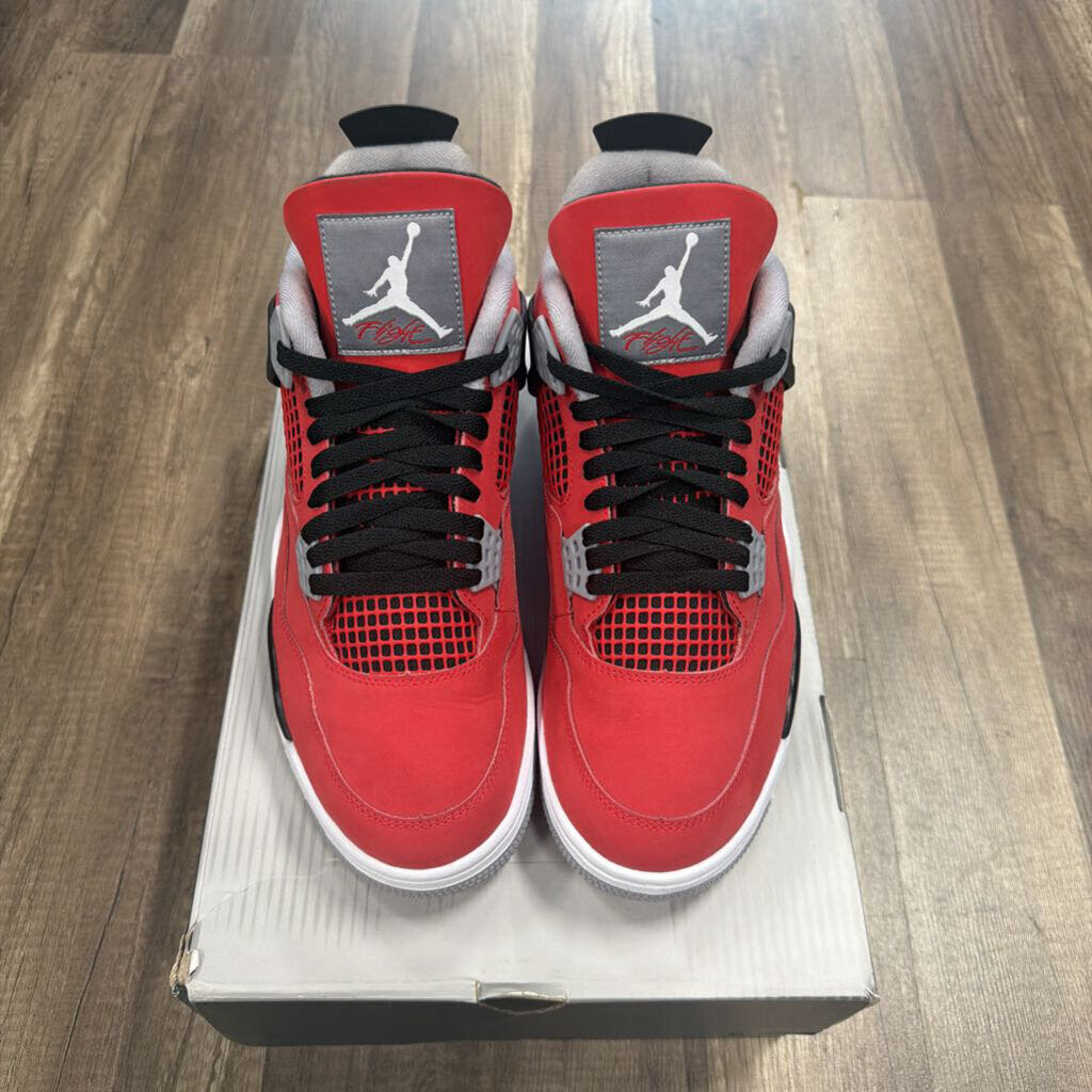 Jordan 4 Toro