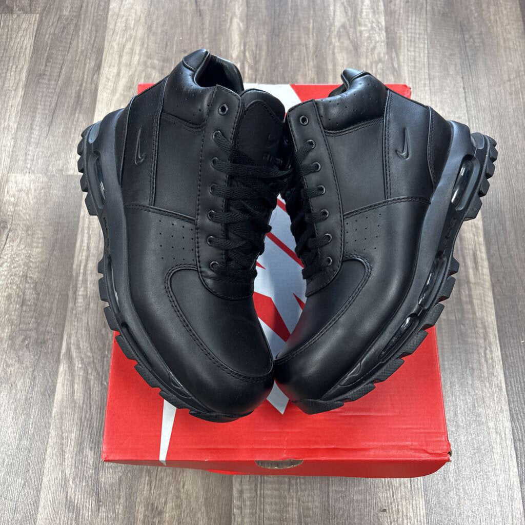 Nike boots goadome