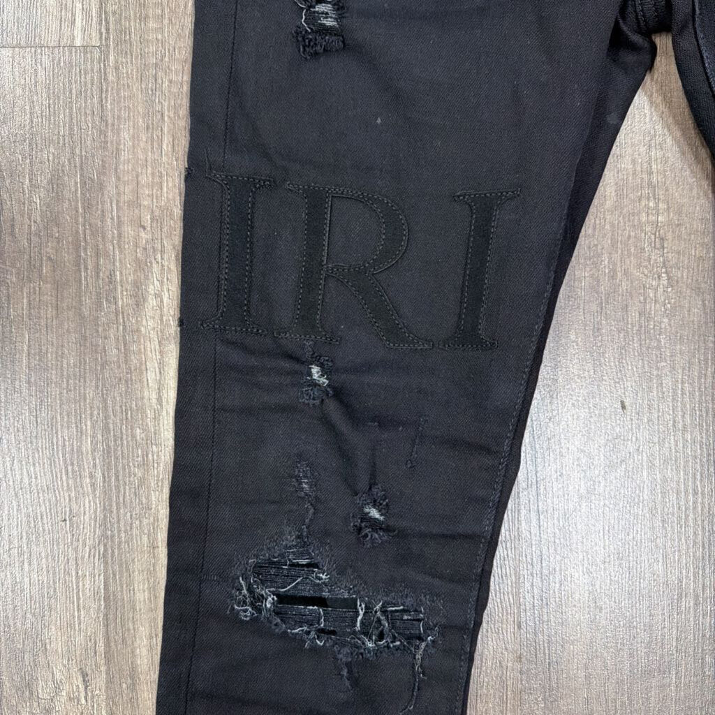 Amiri Jean Black Oblique Logo