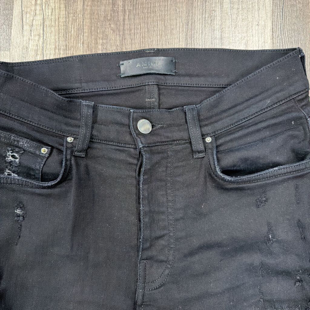 Amiri Jean Black Oblique Logo
